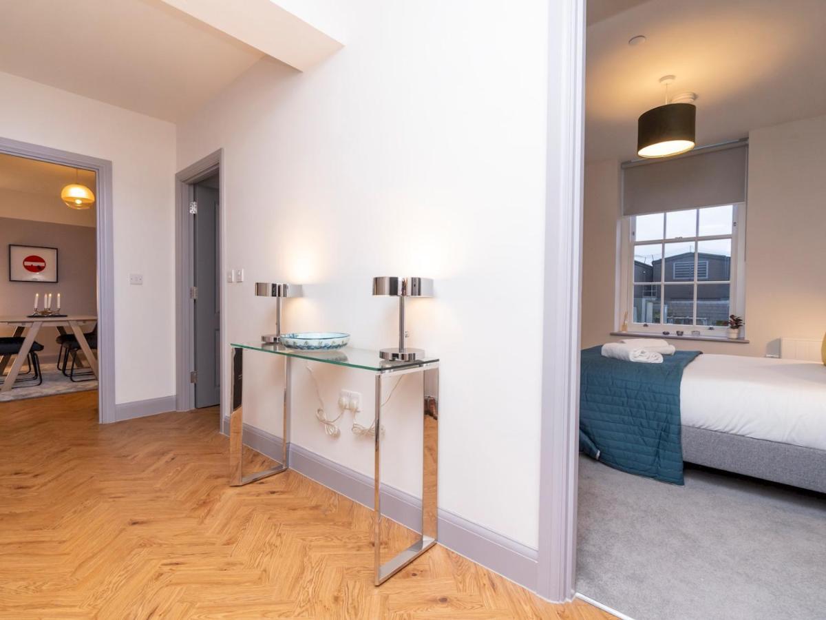 Appartement Pass The Keys Stunning 2 Bed Retreat In The Heart Of Bath Extérieur photo